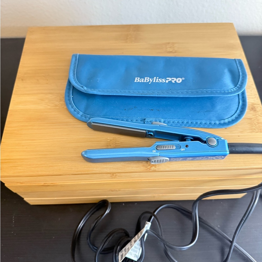BaBylissPRO Blue Hair Styling Tool 1/2” Titanium/ Ceramic